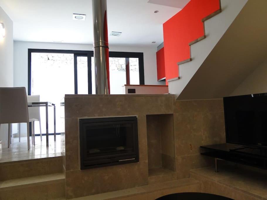 Los Puentes Casa Con Jacuzzi Para 2 Olmos de Penafiel Ngoại thất bức ảnh