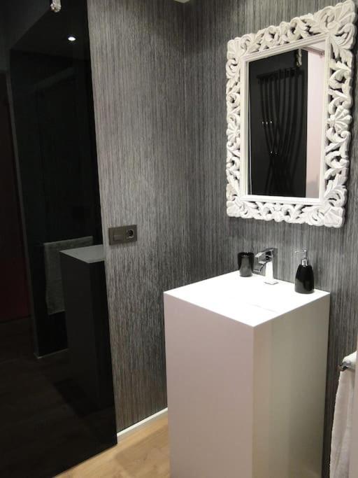 Los Puentes Casa Con Jacuzzi Para 2 Olmos de Penafiel Ngoại thất bức ảnh